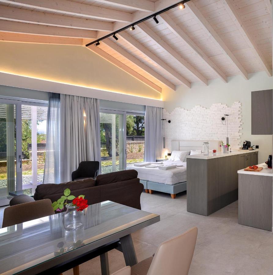 Paxos Luxury Living Junior Suites 가이오스 외부 사진
