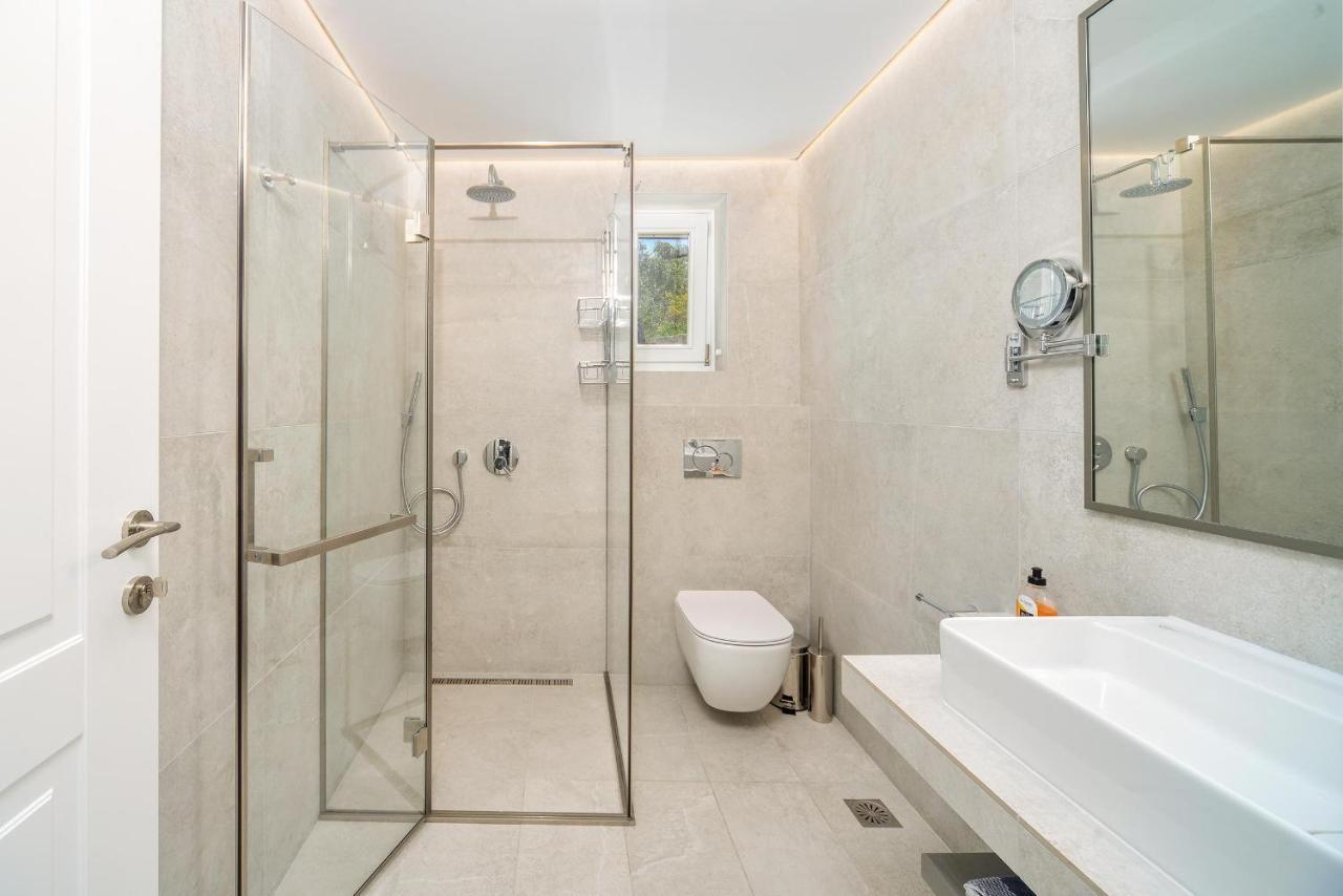 Paxos Luxury Living Junior Suites 가이오스 외부 사진