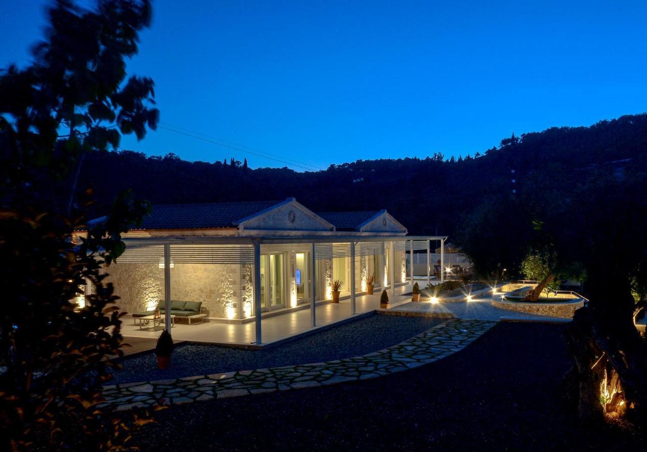 Paxos Luxury Living Junior Suites 가이오스 외부 사진