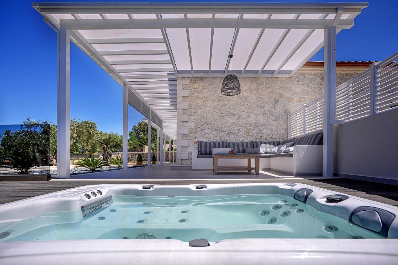 Paxos Luxury Living Junior Suites 가이오스 외부 사진