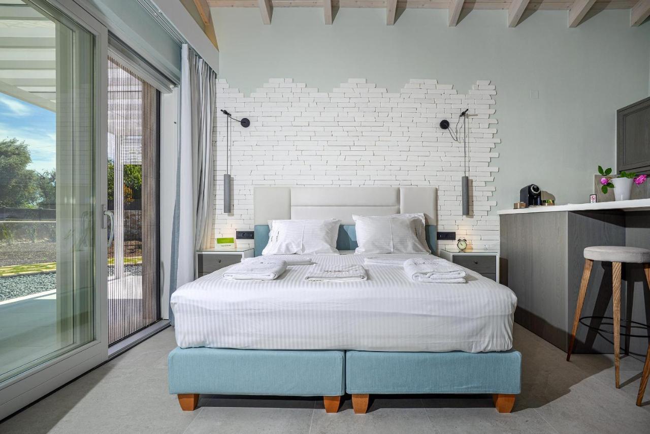 Paxos Luxury Living Junior Suites 가이오스 외부 사진